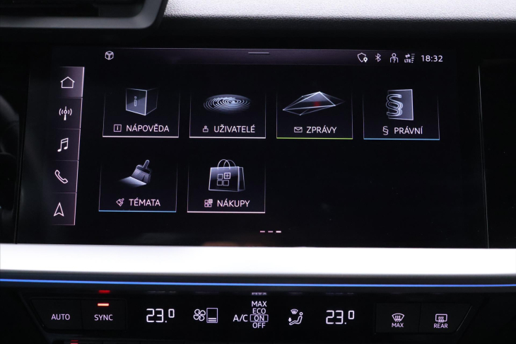 Audi A3 1,5 TSI 110kW S-LINE LED CZ