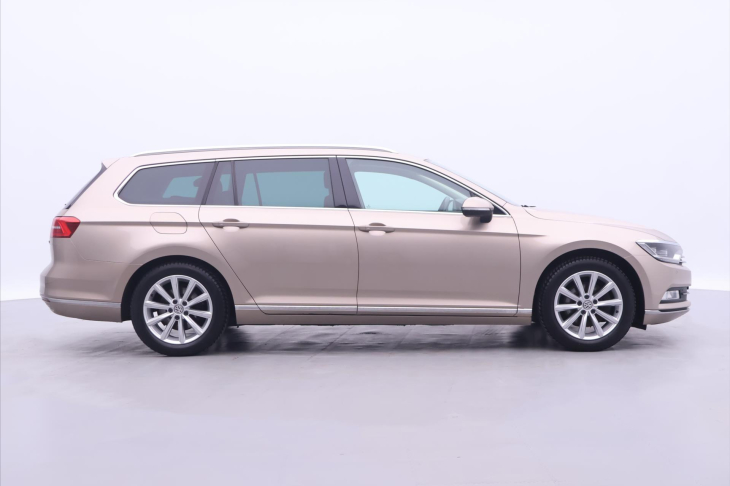 Volkswagen Passat 2,0 TDI 110kW Highline LED CZ