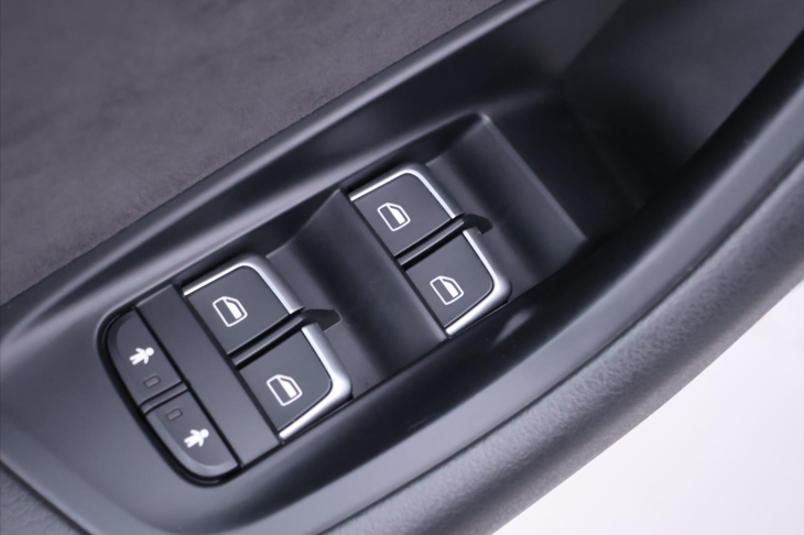 Audi A6 Allroad 3,0 200kW Quattro STronic Webasto