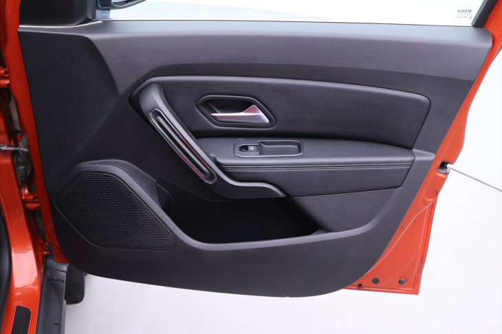 Dacia Duster 1,0 TCe LED Navi CZ 1.Maj.