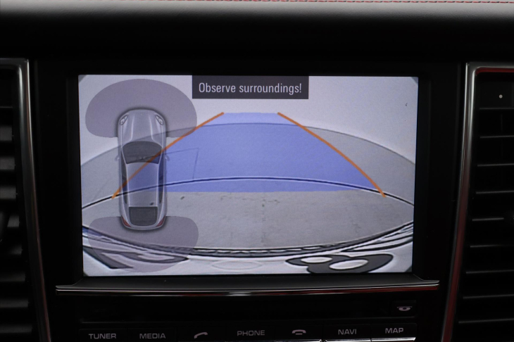 Porsche Panamera 3,0 V6 221kW Turbodiesel