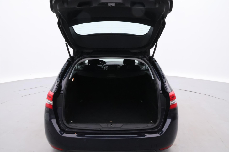 Peugeot 308 1,6 BlueHDI 73kW Aut.klima SW