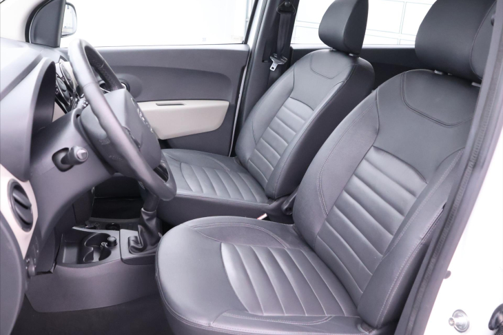Dacia Lodgy 1,2 TCE Blackline Navi Kůže TZ