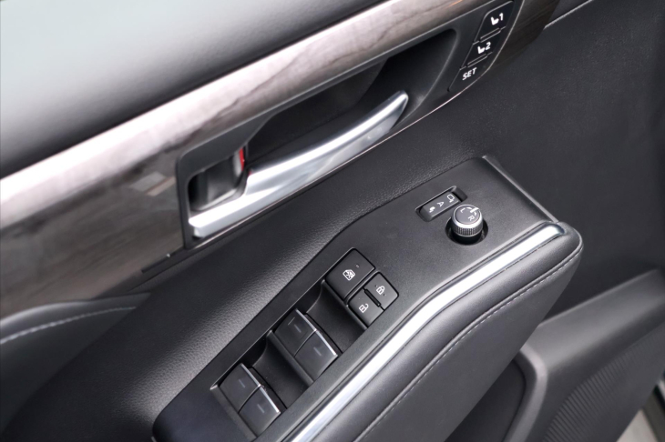 Toyota Highlander 2,5 Hybrid 140kW Executive CZ DPH