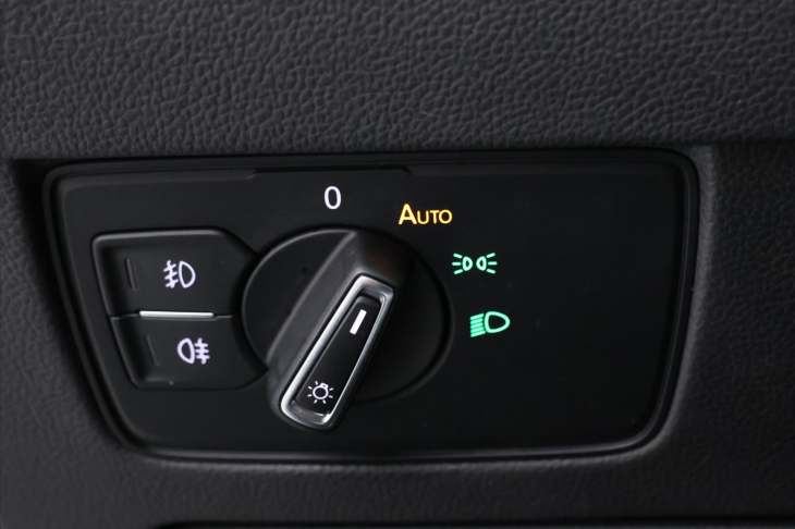 Volkswagen Passat 2,0 TDI 110kW DSG Matrix Virtual