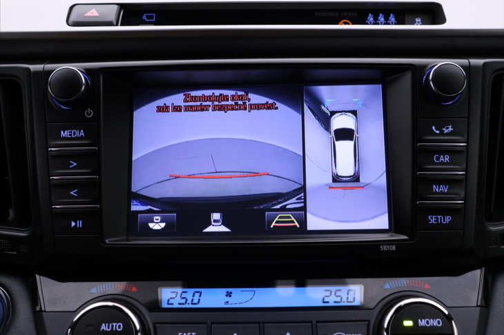 Toyota RAV4 2,5 Hybrid 114kW e-CVT 4WD CZ