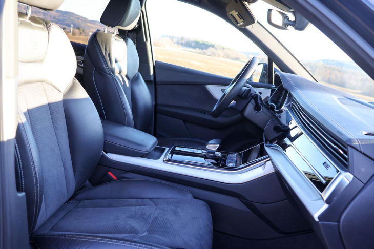 Audi Q7 3,0 TDI quattro tiptronic S line
