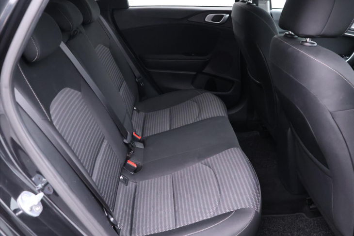 Kia Ceed 1,0 T-GDI 74kW Exclusive CZ