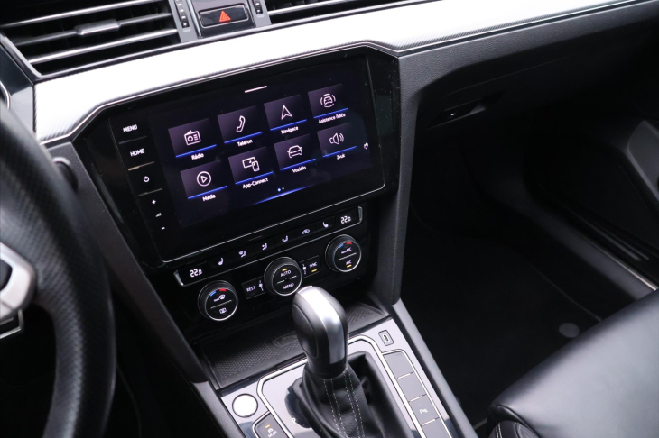 Volkswagen Passat 2,0 TSI 200kW CZ R-Line 4M