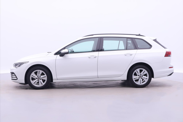 Volkswagen Golf 1,0 TSI 81kW CZ Life 1.Maj DPH