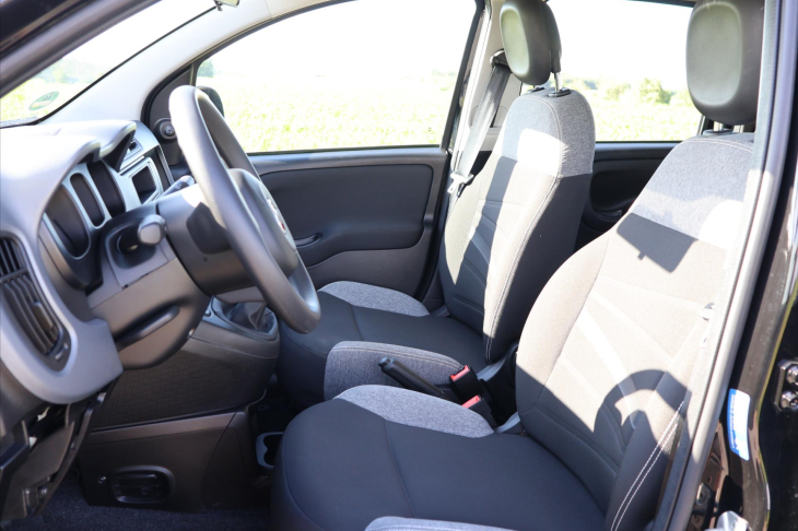 Fiat Panda 1,0 i Hybrid Cross Klima DPH