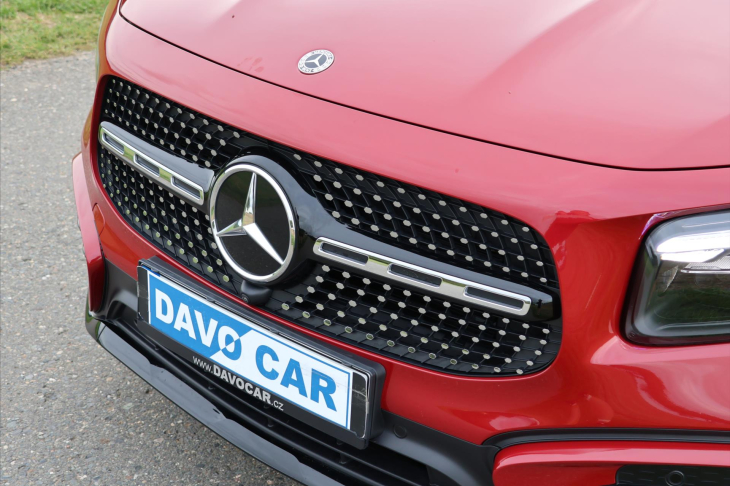 Mercedes-Benz GLB 2,0 220 4Matic AMG Premium