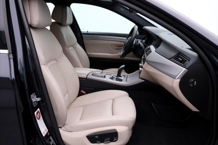 BMW Řada 5 3,0 535i 225kW xD M-paket DPH