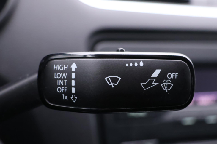 Škoda Octavia 1,4 103 kW AUT Elegance CZ