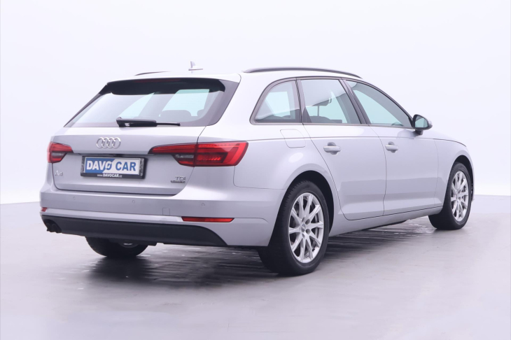 Audi A4 2,0 TDI 140kW Quattro CZ DPH