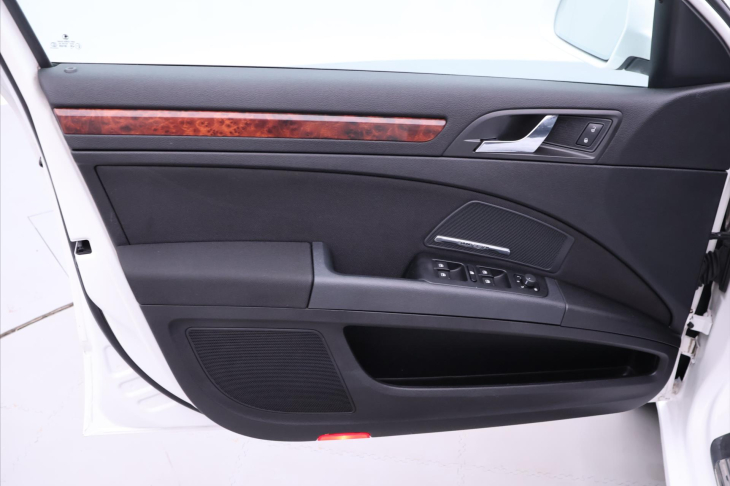 Škoda Superb 2,0 TDI 125kW DSG Elegance
