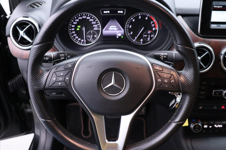 Mercedes-Benz Třídy B 1,6 200 115kW Aut. Xenon Kůže