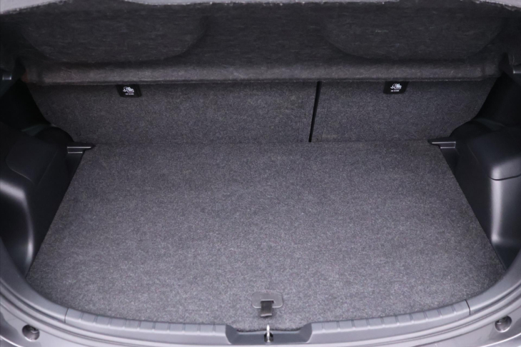 Toyota Yaris 1,5 VVT-i 82kW Aut.klima 1.Maj