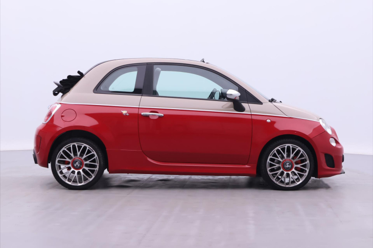 Abarth 500 1,4 Turbo 99kW Cabrio Akrapovič