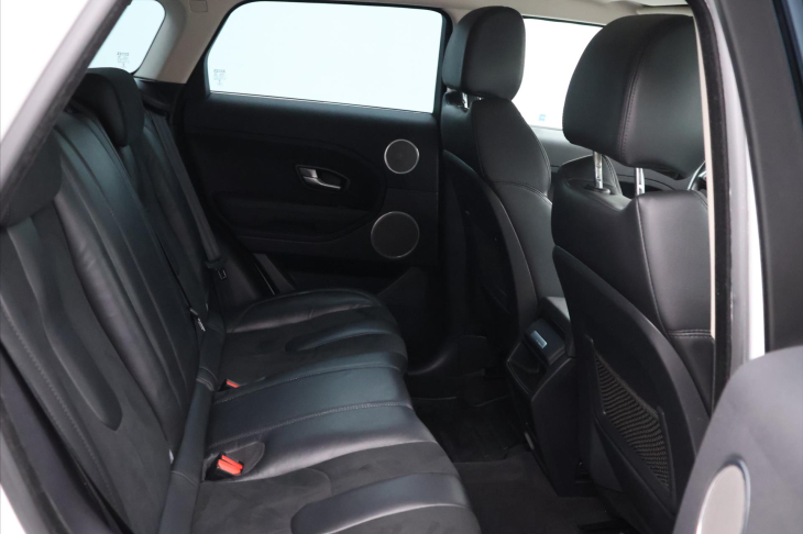Land Rover Range Rover 2,2 TD4 Prestige CZ 1.maj DPH