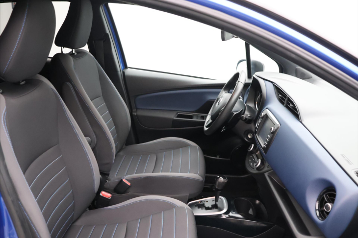 Toyota Yaris 1,5 VVT-i 82kW CZ Tažné Aut.klima