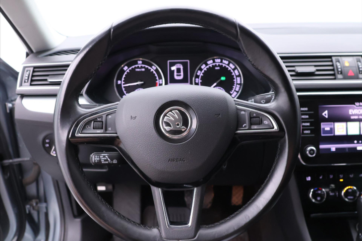 Škoda Superb 2,0 TDI 140kW DSG 4x4 CZ DPH