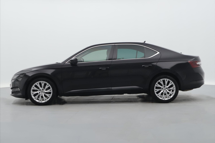 Škoda Superb 2,0 TDI 140kW DSG 4x4 Style CZ
