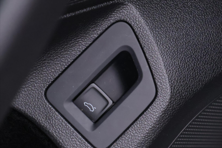 Volkswagen Passat 2,0 TDI 110kW Comfortline Navi