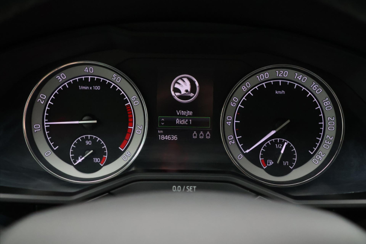 Škoda Superb 1,8 TSI 132kW DSG CZ L&K