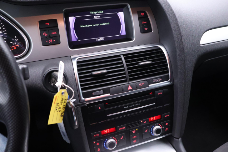 Audi Q7 3,0 TDI 176kW Quattro CZ