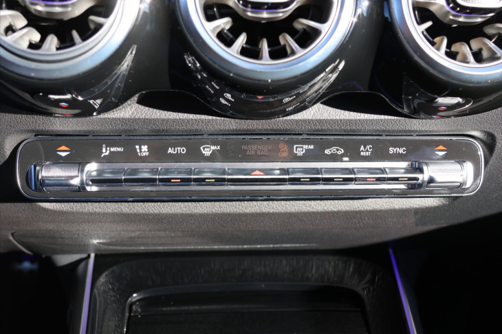 Mercedes-Benz GLB 2,0 200d 4Matic AMG Premium+