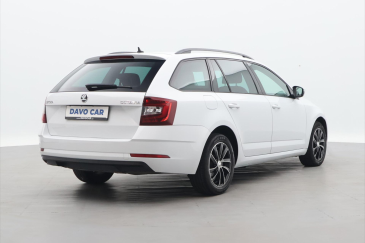Škoda Octavia 1,6 TDI Ambition LED Navi