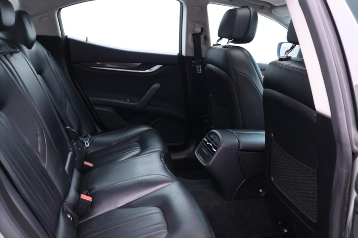 Maserati Ghibli 3,0 i 302kw 4X4 Q4