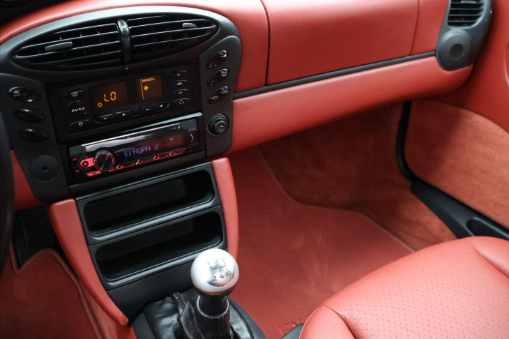 Porsche Boxster 2,5 i 150kW Aut.Klima Kůže