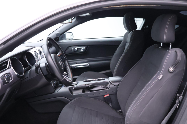 Ford Mustang 5,0 V8 324kW Aut GT FLOWMASTER