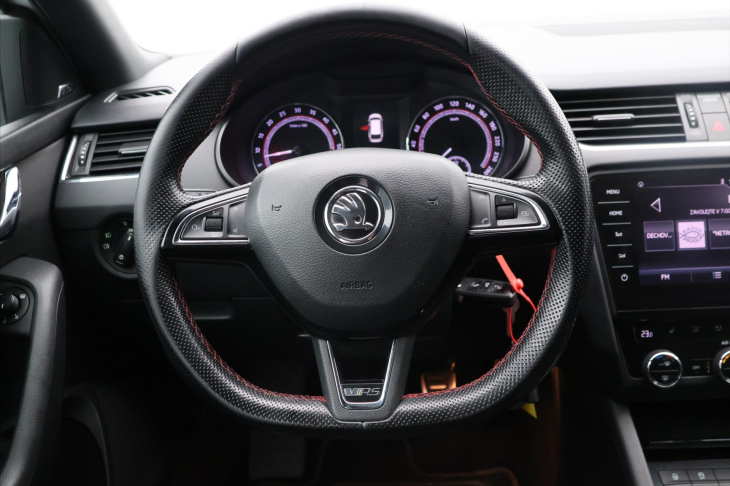 Škoda Octavia 2,0 TDI 135kW Aut.klima Navi RS