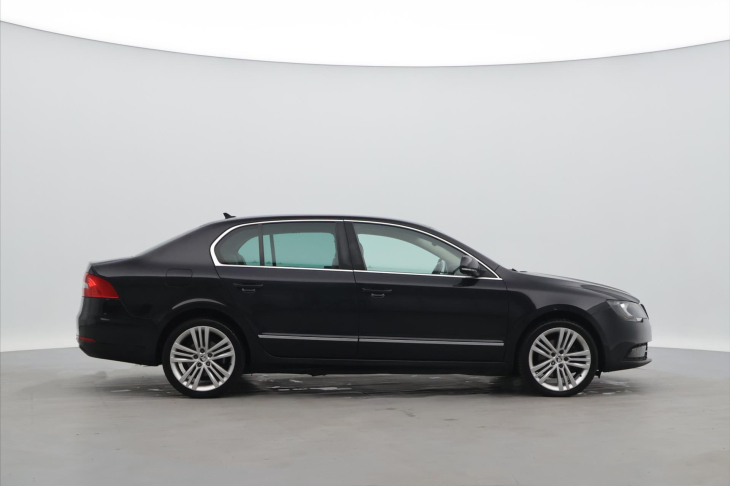 Škoda Superb 2.0 TDI 125kW Elegance CZ