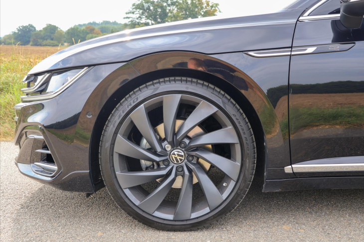 Volkswagen Arteon Shooting Brake 2,0 TDI 147kW DSG R-line 4M