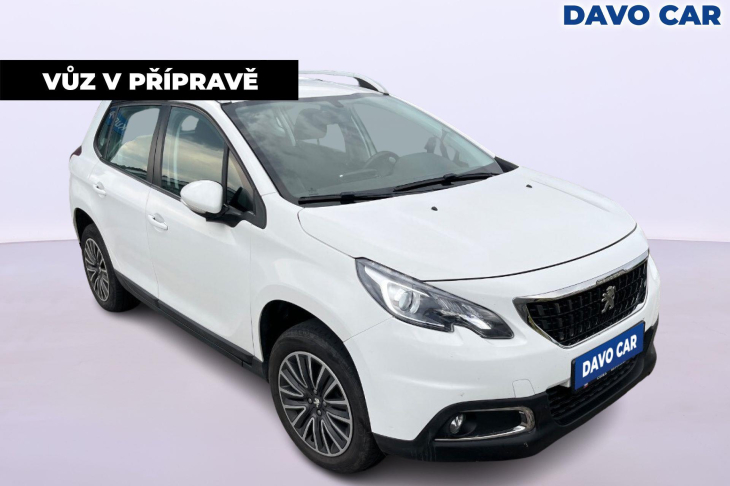 Peugeot 2008 1,2 PureTech 61kW Allure CZ