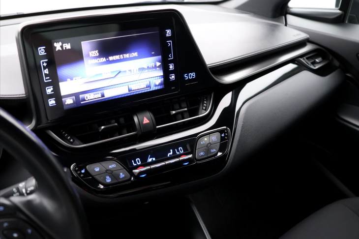 Toyota C-HR 1,2 TURBO 85kW ACTIVE ALU CZ