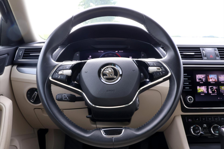 Škoda Superb 2,0 TDI 147kW DSG Style 4x4 CZ