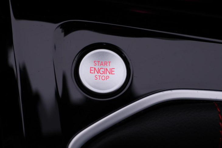 Volkswagen Golf 2,0 TSI GTI 180kW Virtual DPH