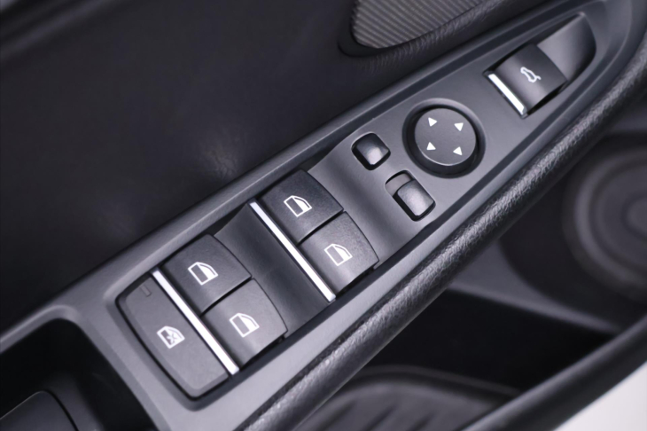 BMW X5 3,0 xDrive40d 230kW CZ