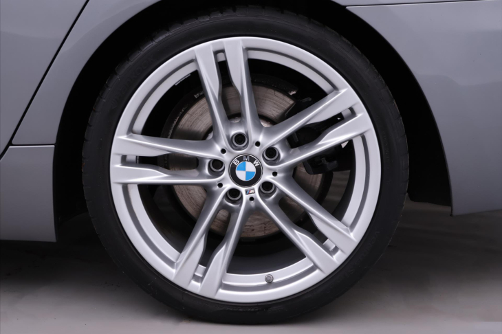 BMW Řada 6 3,0 640i xDrive 235kW M-Paket