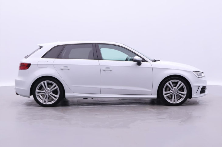 Audi S3 2,0 TFSI 221kW S-Tronic Quattro