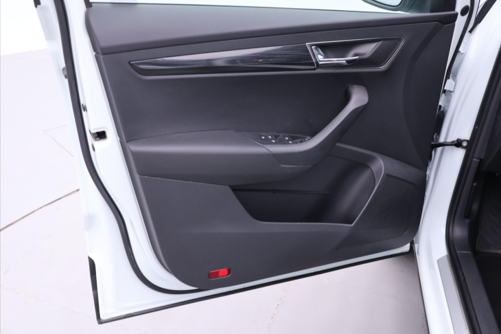 Škoda Karoq 1,5 TSI 110kW Style CZ 1.Maj