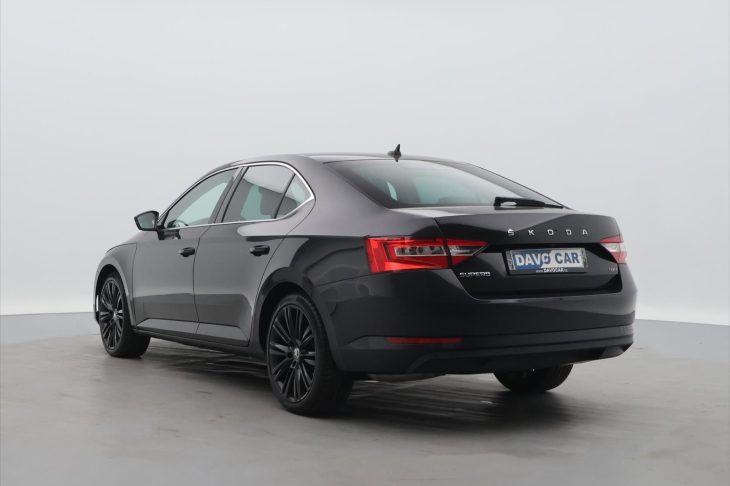 Škoda Superb 2,0 TDI DSG 4x4 CZ Style DPH