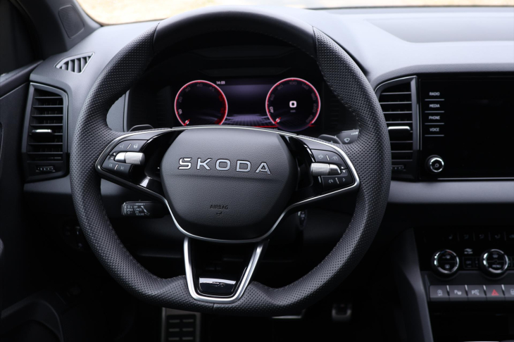 Škoda Karoq 2,0 TDI 4x4 DSG Sportline DPH
