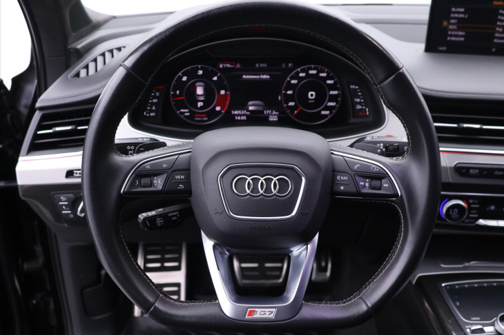 Audi SQ7 4,0 TDI Quattro 320kW CZ DPH