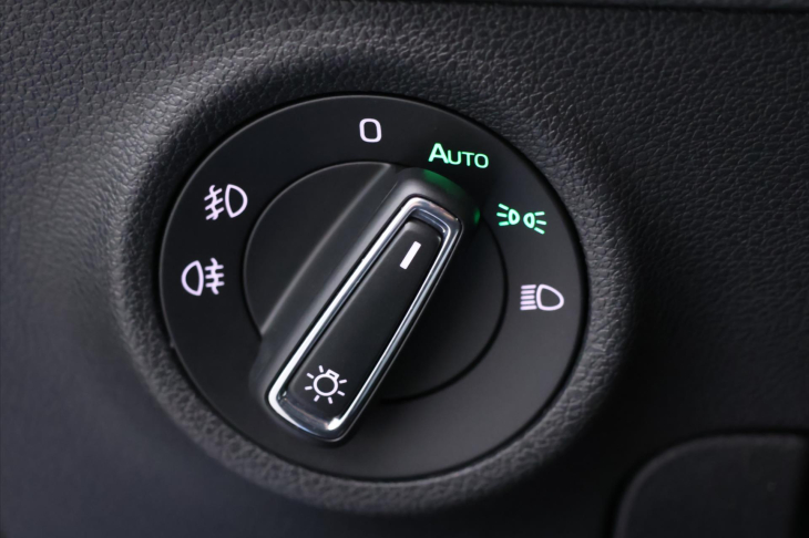 Škoda Karoq 1,5 TSI 110kW Style CZ 1.Maj.